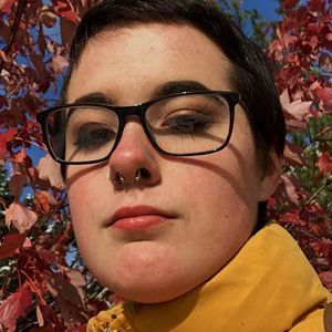 Meet your Posher, Leona